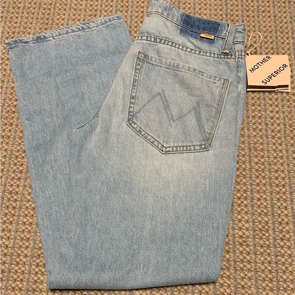 MOTHER The Mid Rise Rambler Zip Flood Ripped Off - Picture 1 of 8